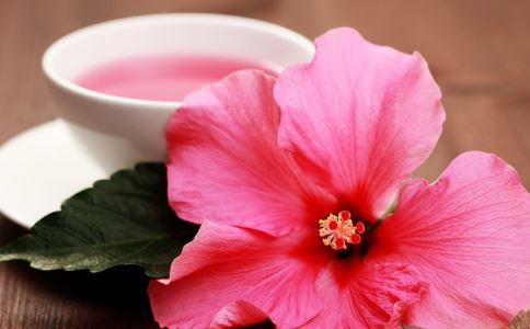 中医推荐 药茶的丰胸疗法