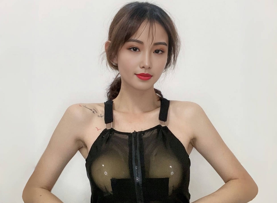 收副乳聚拢型丰胸神器，思娇丽负压丰胸仪助您华丽蜕变