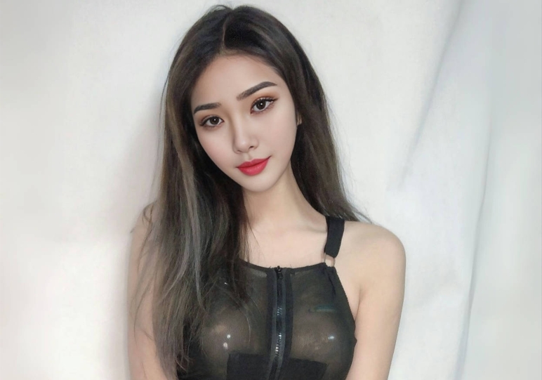 如何穿出波涛汹涌，看这款思娇丽恒负压丰胸仪！