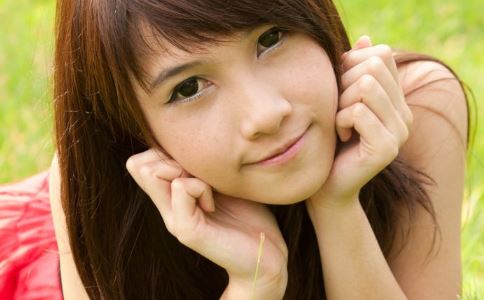 假体丰胸之后不能哺乳？