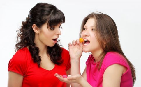 女人靠饮食也可以丰胸！