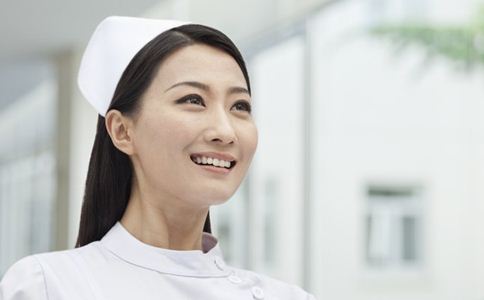 什么方法可以丰胸?傲人胸部吃出来